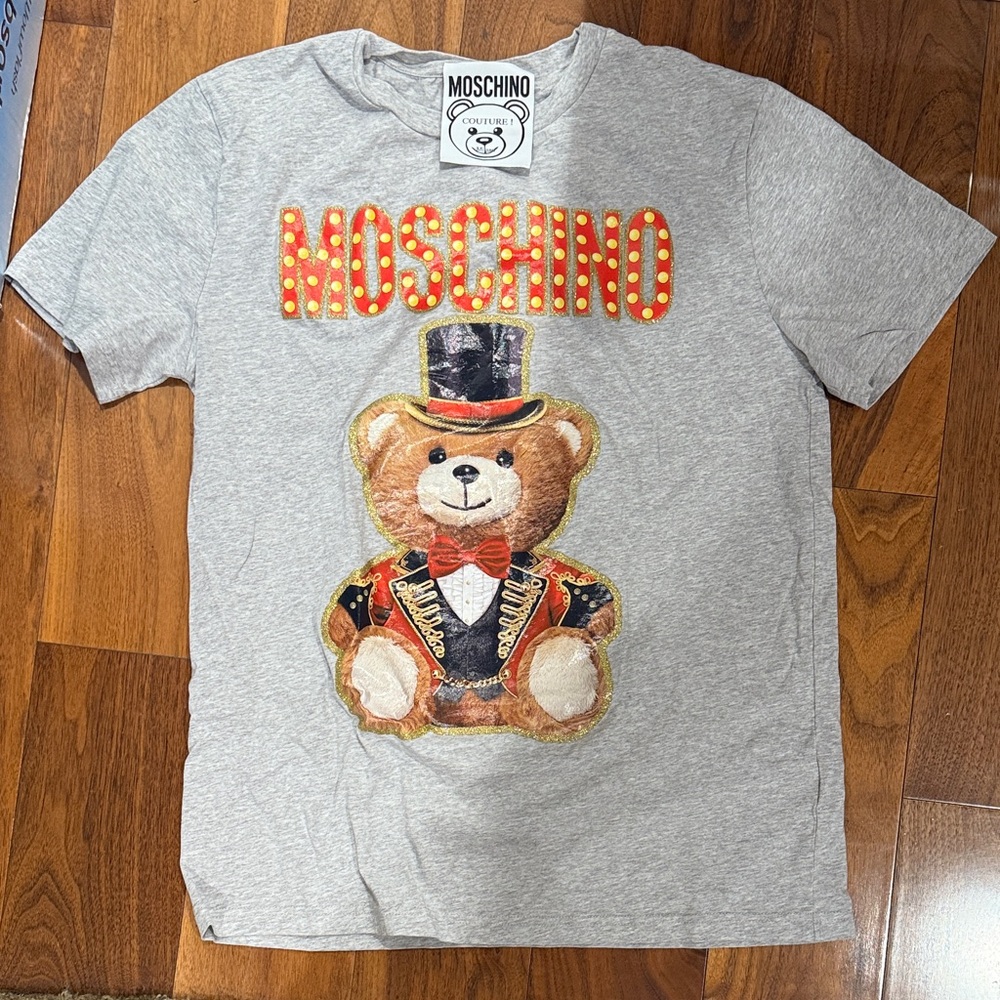 Moschino Gray Tee with Multicolor Teddy and Red Logo